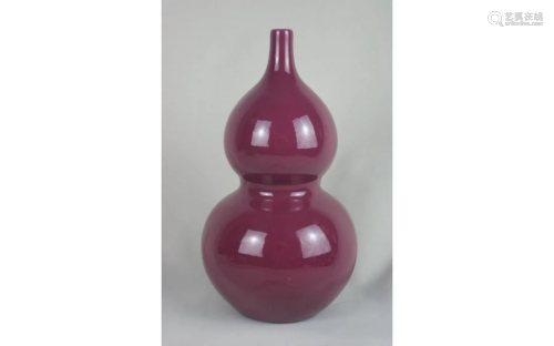 Chinese Red Glazed Double Gourd Porcelain Vase