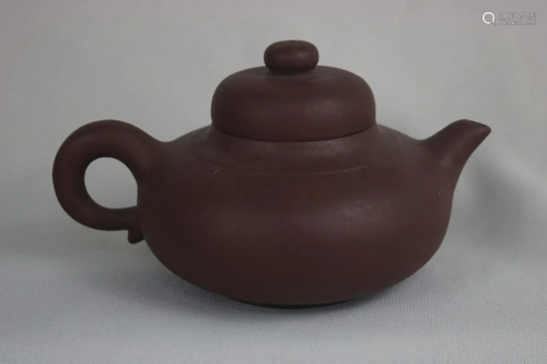 Chinese Zi Sha Teapot