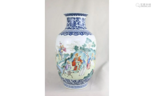 Chinese Famille Rose Porcelain Vase