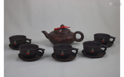 A set Chinese Zi Sha Teapot