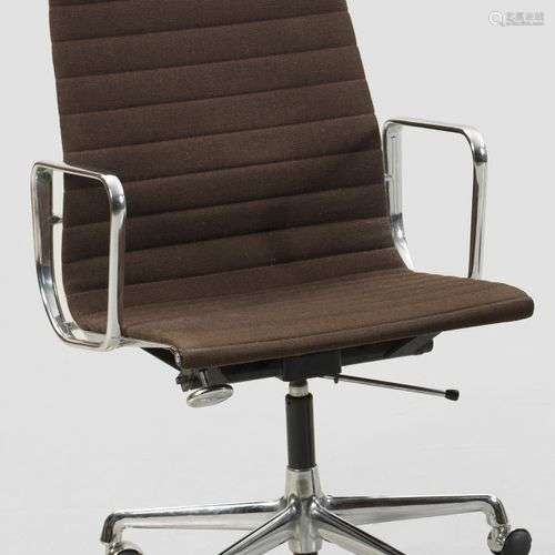 Schreibtischstuhl von Charles Eames