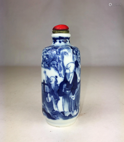 A Blue and White Porcelain Snuff Bottle, Qing Dynasty