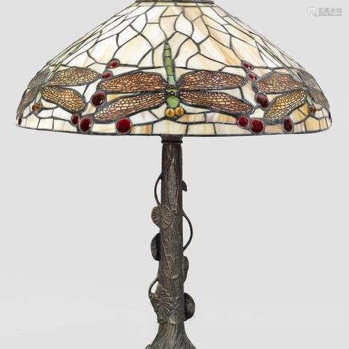 Dragonfly-Tischlampe im Tiffany-Stil