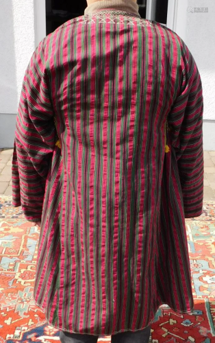 Chapan. Central Asia. Antique. Silk.
