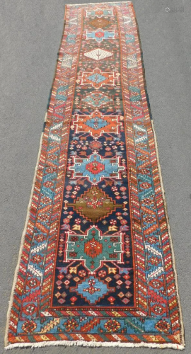 Heriz Persian carpet, rug. Runner. Iran. Old.