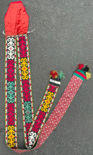 Lackey band. Embroidery. Sash? Central Asia.