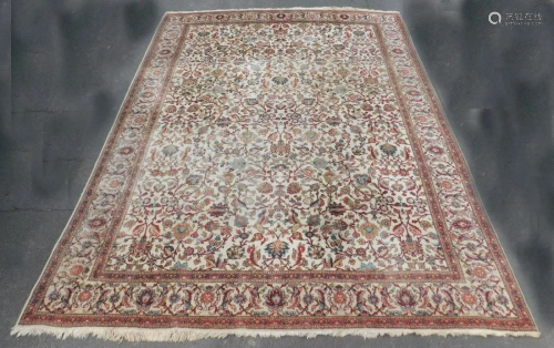 Tabriz carpet. Old.