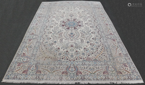 Nain Persian carpet. Iran. Old. Very fine weave.