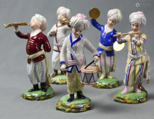 5 figures Höchst porcelain. From the Turkish Band.