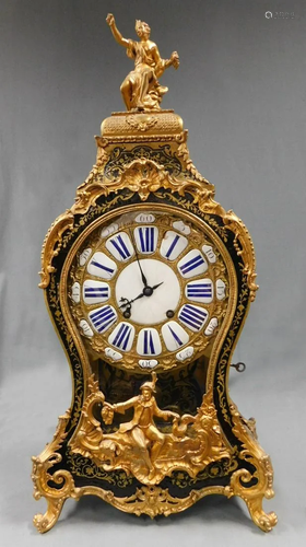 Mantel clock. Marc de la Mare, Paris. Mid 18th century.