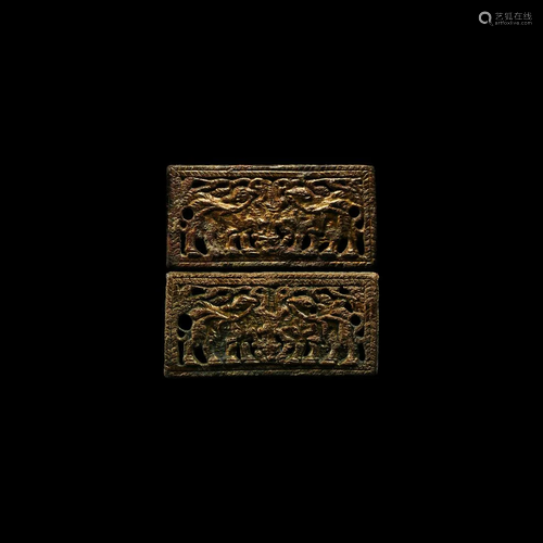 Chinese Ordos Zoomorphic Gilt Plaque Pair