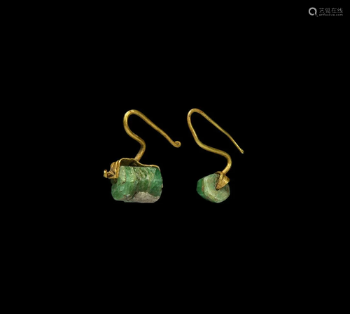 Roman Gold and Emerald Earring Pair