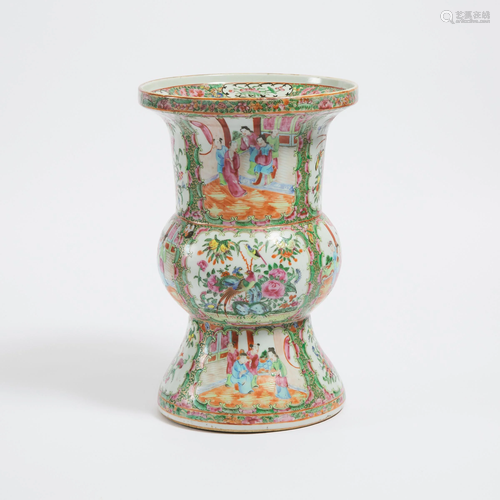 A Canton Famille Rose Beaker Vase, Late 19th/Early 20th