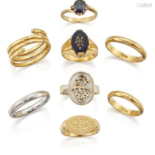 Huit bagues diverses en or et pierres précieuses, comprenant...