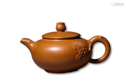 A Chinese Zisha Teapot Wang Yinxian Mark