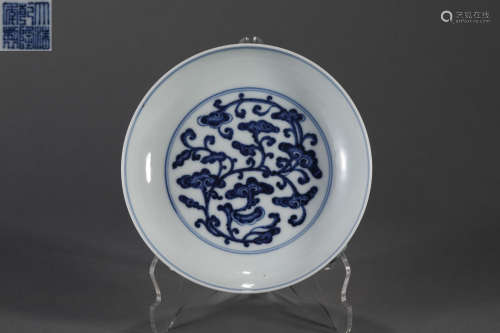 Blue Glazed Flower Plate in Qing Dynasty