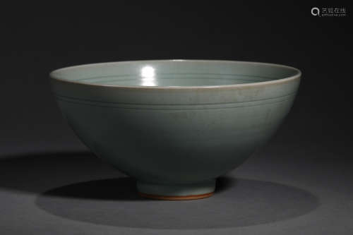 Celadon Bowl in Song Dynasty