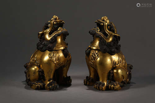 Gilt bronze lion and beast aromatherapy in Qing dynasty