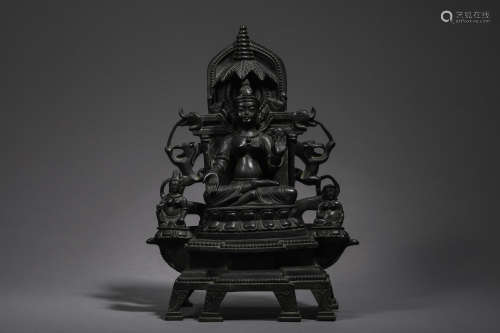 Seated Bronze Guanyin Statue in Qing Dynasty