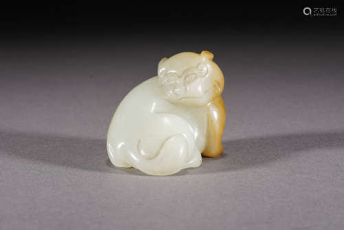 A jade tiger paperweight