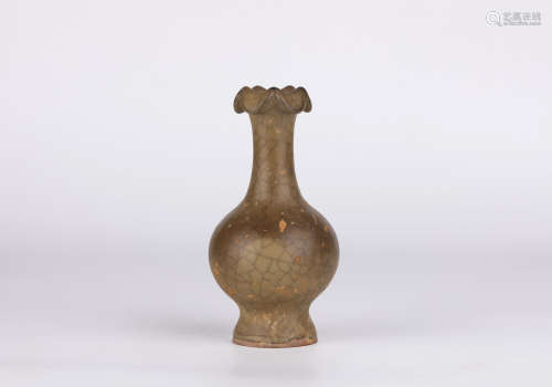A Ge-type vase