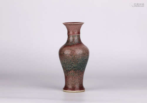 A peachbloom-glazed vase