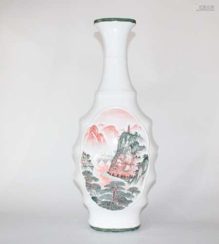 共和国成立十周年纪念粉彩山水纹竹节扁形赏瓶