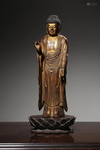 GILT-LACQUERED SANDALWOOD FIGURE OF BUDDHA…