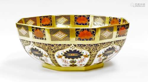 A Royal Crown Derby 1128 pattern Imari octagonal bowl, 23cm ...