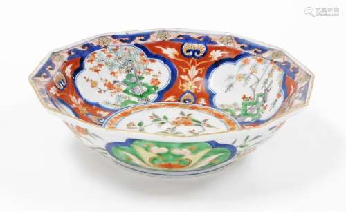 A Japanese Kenjo style Imari octagonal bowl, with four shape...