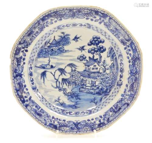 A Chinese blue and white octagonal plate, decorated with the...