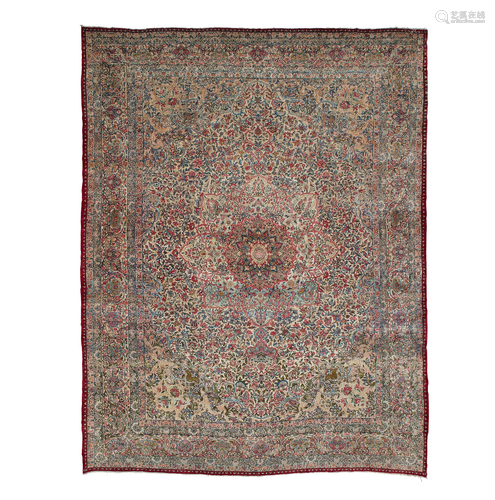 KIRMAN CARPET CENTRAL PERSIA, LATE 19TH/EARLY 20TH