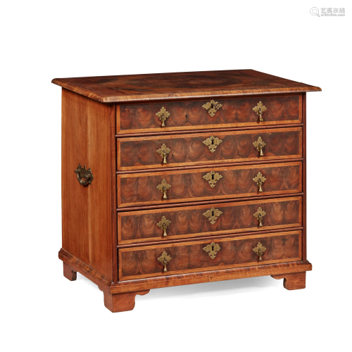 WILLIAM AND MARY OYSTER VENEERED SMALL CHEST OF DRAWERS