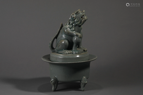 Celadon Lion Head Fragrance in Song Dynasty