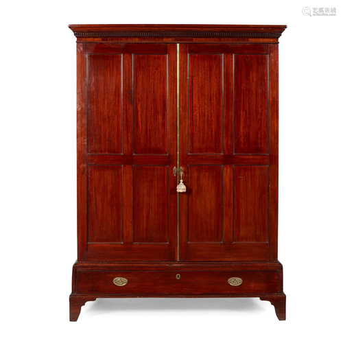 LATE GEORGIAN MAHOGANY WARDROBE EARLY 19TH CENTURY