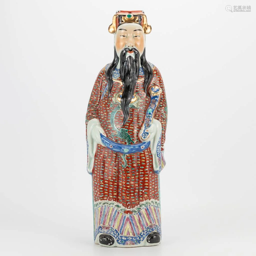 A Chinese porcelain statue of a wise man. 19th/20th