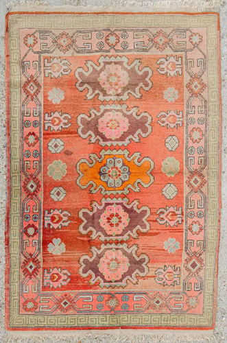 An Oriental hand-made carpet, Samarkand (200 x 135)