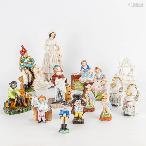 An assembled collection of 13 pieces of porcelain and