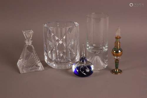 Five items of mid to late 20th century glass, including an O...