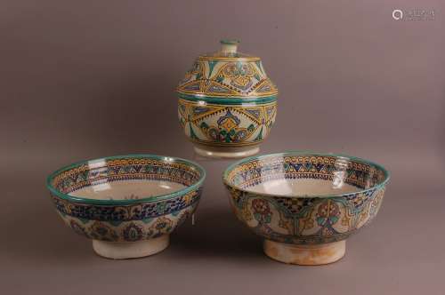 Three vintage majolica pottery items, including two large bo...