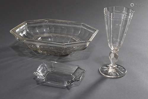 3 various pieces of glass: small bowl with concave corners (...