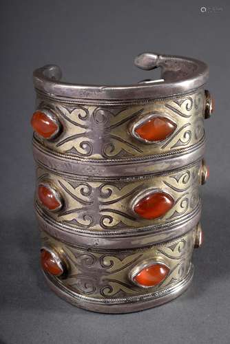 Afghan bangle with 9 carnelian cabochon navettes between gil...