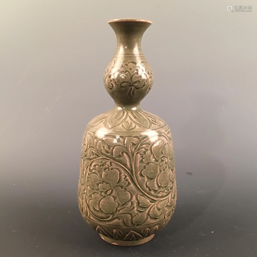 Chinese Yaozhou Kiln Vase