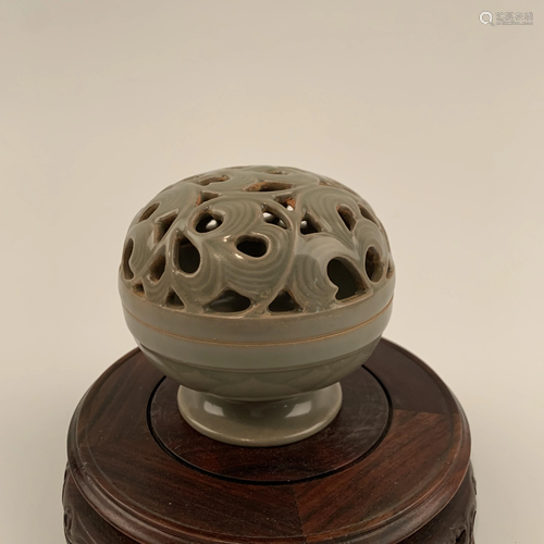 Chinese Yue Kiln PorceLain Censer