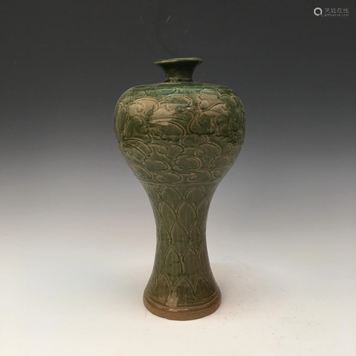 Chinese Yaozhou Kiln Vase