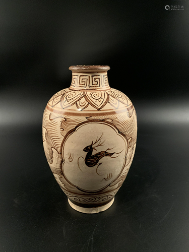 Chinese Jizhou Yao Porcelain Vase