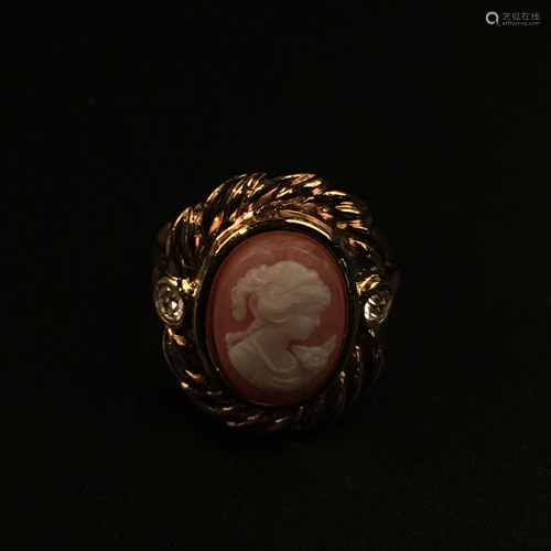 Cameo Shell Ring