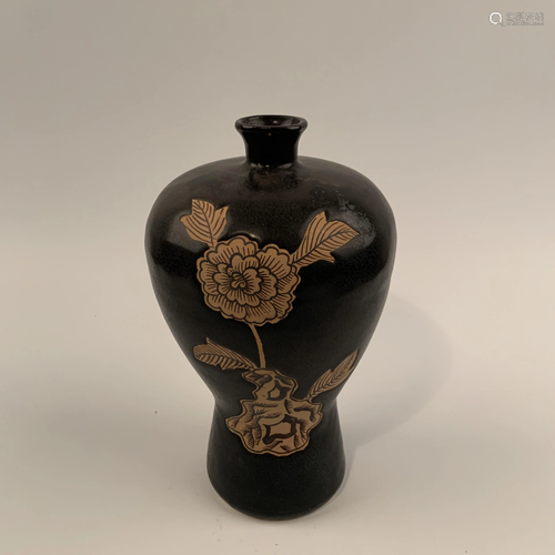 Chinese Jizhou yao Flower Vase