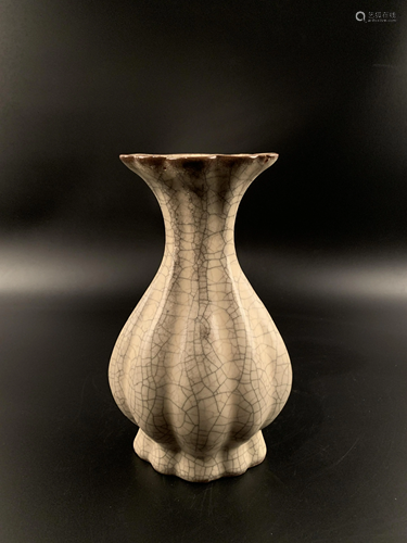 Chinese Guan Type Porcelain Vase