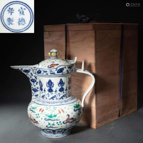 CHINESE BUCKET COLOR PORCELAIN OFFICIAL HAT POT, MING DYNAST...